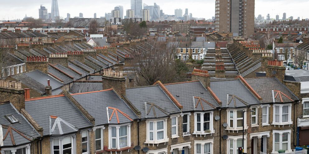 /media/1686/view-of-uk-residential-housing.jpg